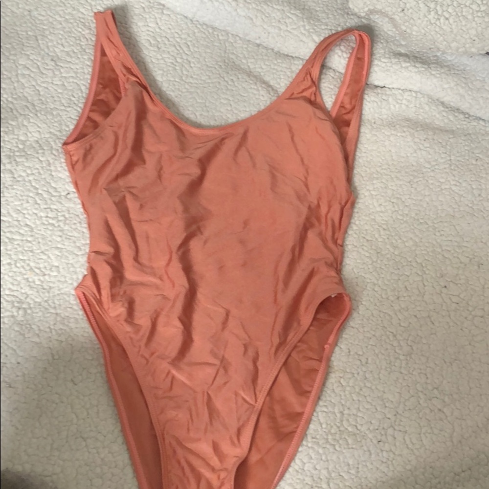 Bathing suit
